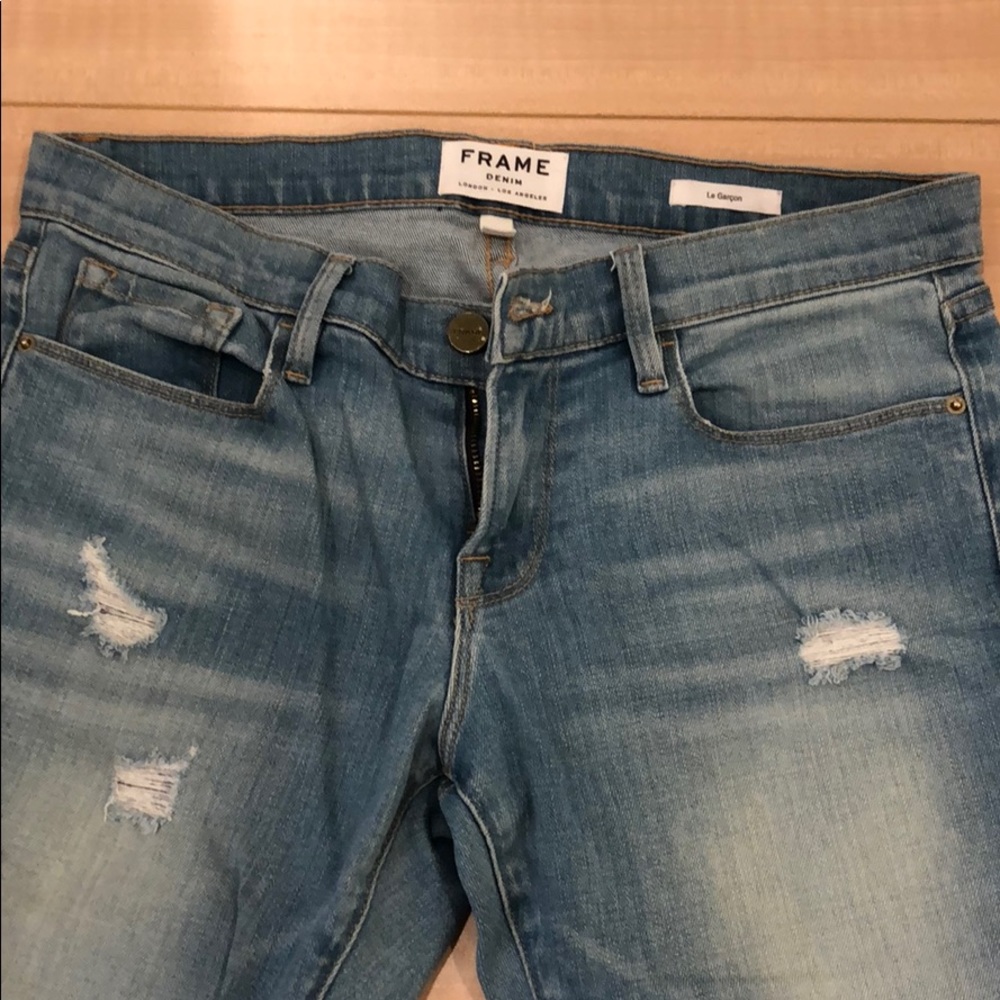 Frame Denim Le Garçon Light Wash Distressed Jeans - Picture 2 of 5